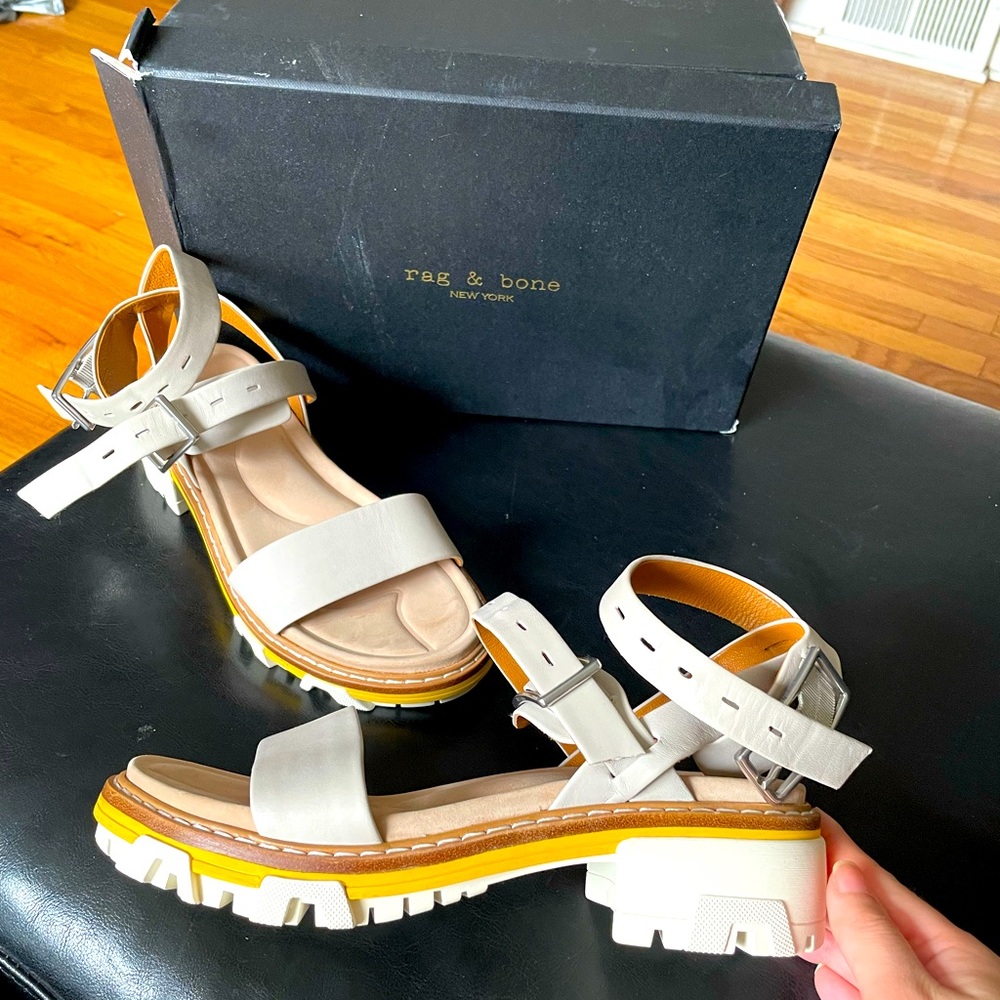 NWOT Rag & Bone Shiloh Sterling Sandal Chunky Straps Buckle Sz 39 Nude Neutral